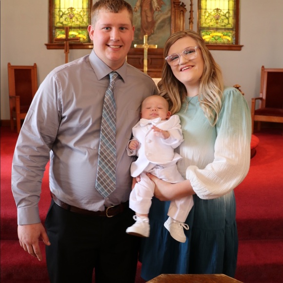 Meet your Posher, ForeverSol (Brenna) - Picture 2 of 5
